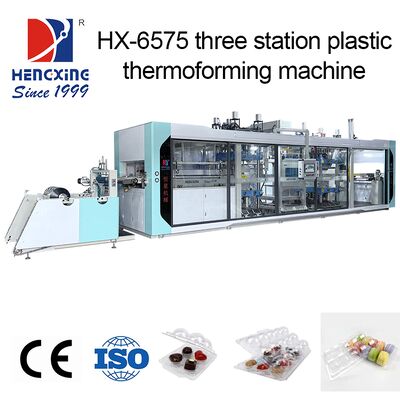 Goede prijs Volautomatische PET-voedselbak vacuümvormmachine voor eierbak plastic clamshell-doos Premium PET-blister thermovormmachine voor versvleesverpakking online